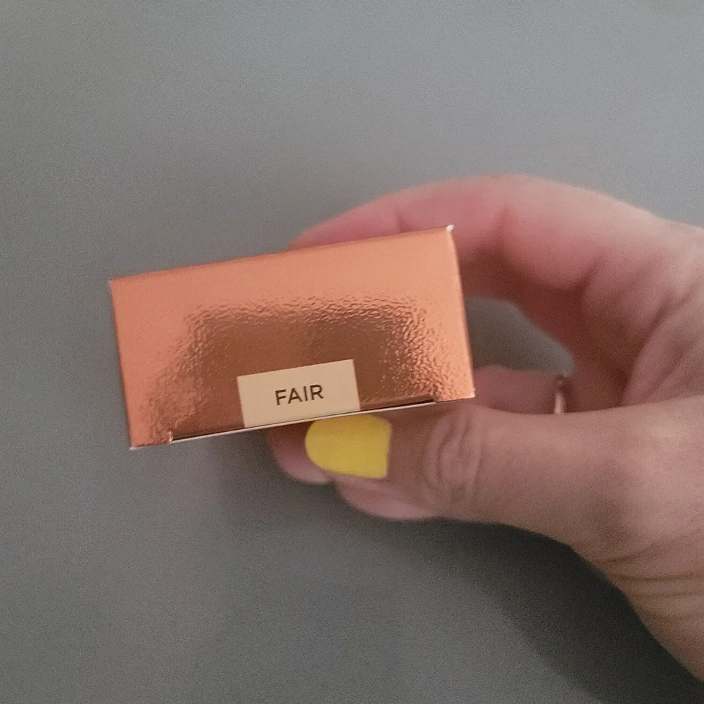 ACE BEAUTE | Effortless Radiance Loose Setting Powder | Fair NIB
